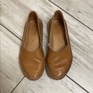 Mohinders Women’s size 7